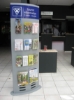 Afbeeldingen van Metalen display 185 x 70cm.