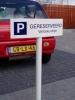 Afbeeldingen van parkeerbordje staand